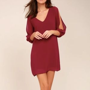 **PRICE REDUCED** Lulu's wine red shift dress